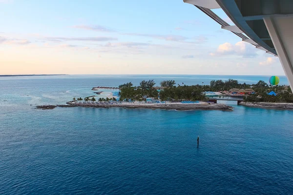 Vista Cococay Isla Bahamas Donde Los Huéspedes Pueden Pasar Día —  Fotos de Stock