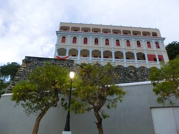 San Juan Porto Riko Nun Merkezindeki Renkli Bina — Stok fotoğraf