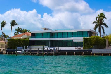 Miami Beach, Florida 'da lüks bir malikane.