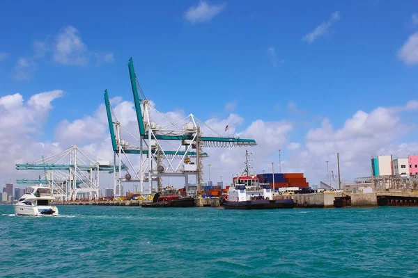 Miami Limanı Amerika Nın Büyük Kargo Limanlarından Biri — Stok fotoğraf