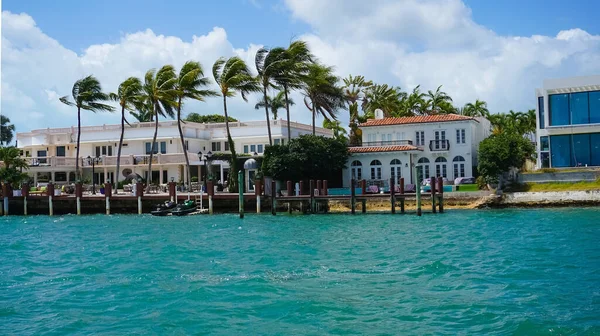 Luxurious Mansion Miami Beach Florida — Stok fotoğraf