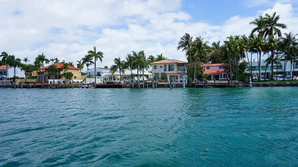 Miami Beach, Florida 'da lüks bir malikane.