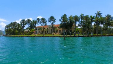 Miami Beach, Florida 'da lüks bir malikane.