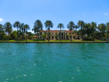 Luxurious mansion in Miami Beach, Florida at US