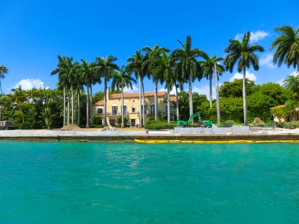 Luxurious Mansion Miami Beach Florida — Foto de Stock