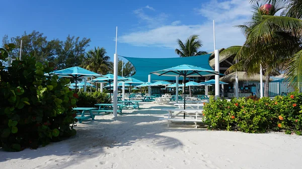 Widok Cococay Wyspę Bahamach Gdzie Goście Mogą Spędzić Dzień Bawiąc — Zdjęcie stockowe