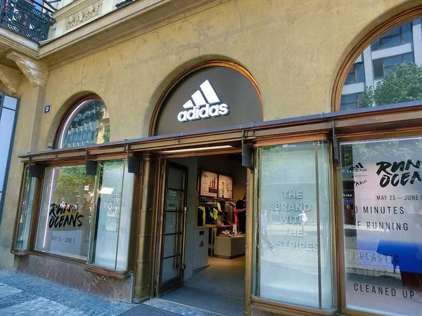 Prague Czech May 2022 Facade Adidas Store Prague Adidas German — 图库照片