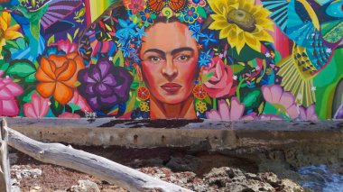 Costa Maya, Meksika, 24 Nisan 2022 Costa Maya yolcu gemisi terminali veya limanında resim yapmak ziyaretçiler için mükemmel bir yer. Mükemmel bir tropikal cennet..