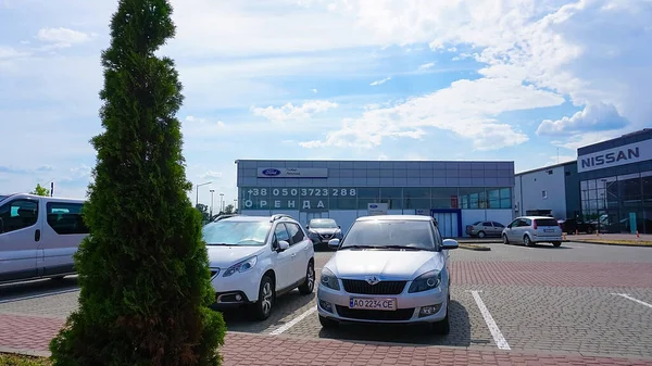 Khmelnitsky Ukraine July 2022 Dealership Multinational Automobile Company Nissan —  Fotos de Stock