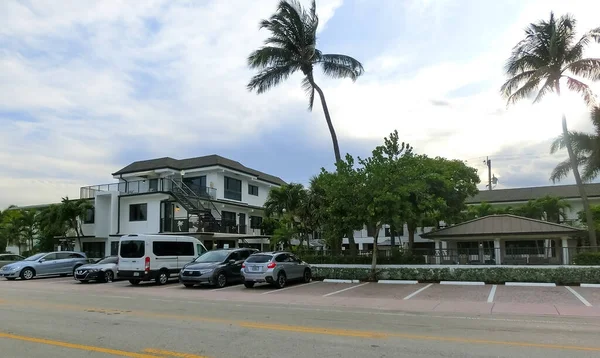 Lauderdale Sea Florida Usa May 2022 Typical Apartment Hotel Beach — Foto de Stock