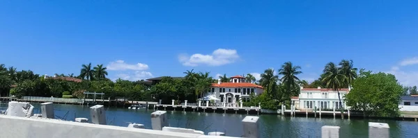 Fort Lauderdale Florida May 2022 Typical Apartment Buildings Road Foreground — ストック写真