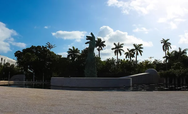 Miami Usa April 2022 Holocaust Memorial Miami Beach Features Reflection — Stockfoto