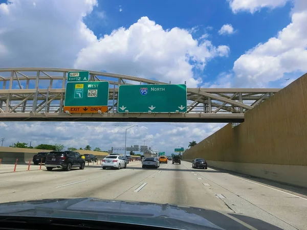 Miami Usa April 2022 Macarthur Causeway Sign South Beach Miami — Foto Stock