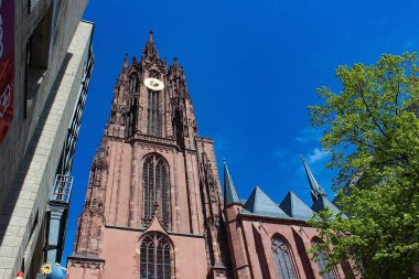 Frankfurt am Main, Almanya - 20 Nisan 2022: Frankfurt Katedrali