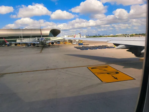 Frankfurt Main Germany May 2022 Aircraft Standing Terminal Frankfurt Main — Foto de Stock