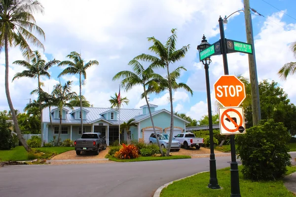 Lauderdale Sea Florida Usa May 2022 Typical Apartment Hotel Beach — ストック写真