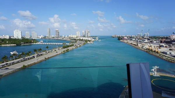 Aerial View Waterfront Residential Office Buildings Intracoastal Waterway Biscayne Bay — Stock Photo, Image