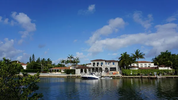 Luxurious Mansion Miami Beach Florida — Stok fotoğraf