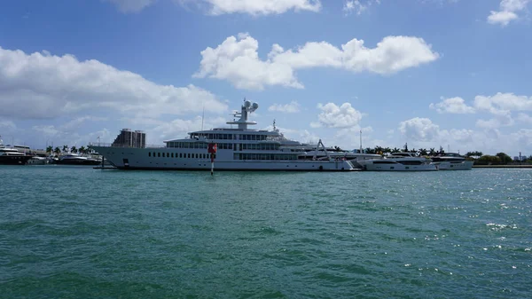Luxury yachts at the Bayside Marina in Miami, Florida at USA