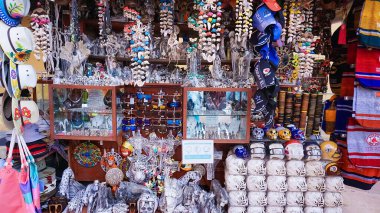 Cozumel, Meksika - 04 Mayıs 2022: Cozumel, Meksika 'da yerel ürünler