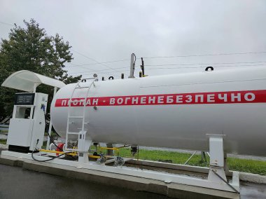 Vinnitsa, Ukrayna - 10 Eylül 2022 Ukrayna 'daki Chipo benzin istasyonu