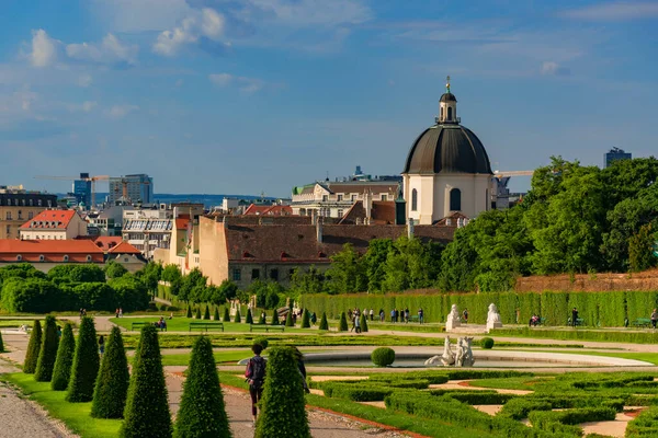 Mai 2019 Wien Österreich Schloss Belvedere Brunnen Des Formalen Gartens — Stockfoto