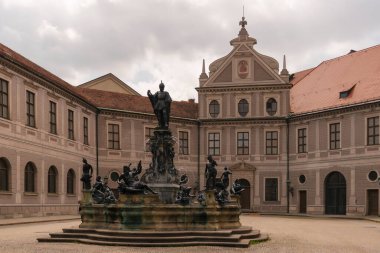 23 Mayıs 2019 Münih, Almanya - Münih Residenz 'in Octagonal avlusu, ayrıca Fountain Courtyard (Brunnenhof) ve Antiquarium Building