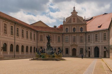 23 Mayıs 2019 Münih, Almanya - Münih Residenz 'in Octagonal avlusu, ayrıca Fountain Courtyard (Brunnenhof) ve Antiquarium Building
