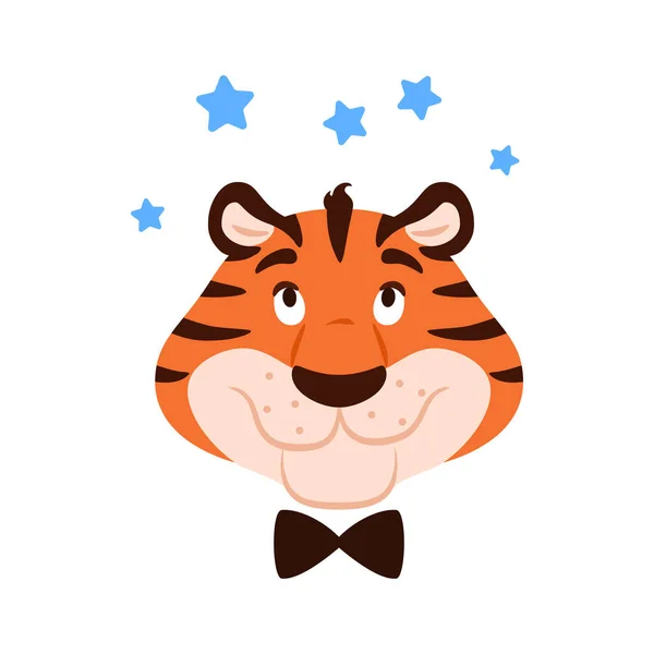 Schattige glimlachende tijgerkop geïsoleerd op witte achtergrond. Plat gelukkig karakter kijkend naar sterren boven. Schattig stripgezicht met strepen. Nieuwjaarssymbool. Cartoon katachtige vector illustratie. — Stockvector
