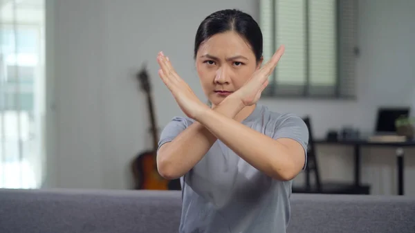 Asian Woman Angry Seriously Sitting Sofa Living Room Home Looking —  Fotos de Stock