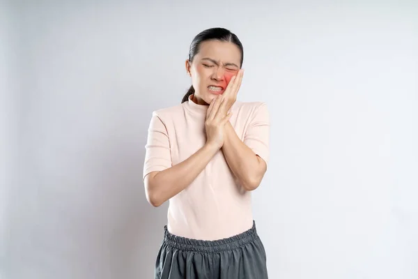 Asian Woman Sick Toothache Touching Her Cheek Red Point Standing — Fotografia de Stock