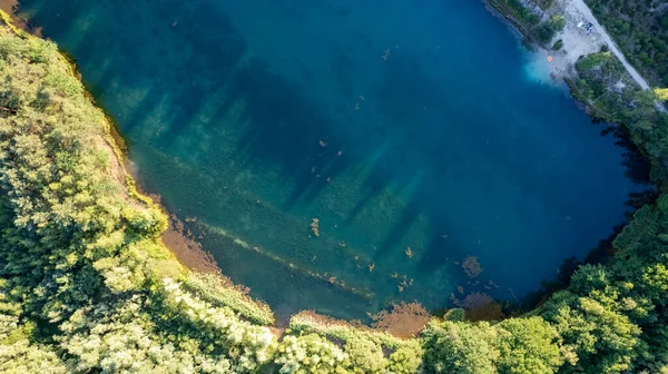 Голубые Озера Сверху Озера Зеленом Лесу Вечернем Солнечном Свете Высоты — стоковое фото