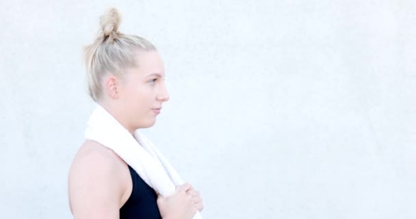 Portrait Attractive Sexy Vivacious Young Caucasian Blonde Sporty Woman Sports — kuvapankkivideo