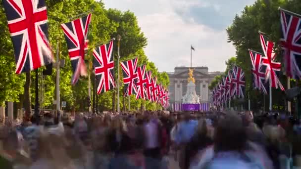 Großbritannien London Buckingham Palace Und Mall Dekoriert Für Das Queens — Stockvideo