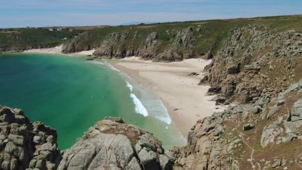 Ηνωμένο Βασίλειο Cornwall Porthcurno Pednvounder Beach — Αρχείο Βίντεο