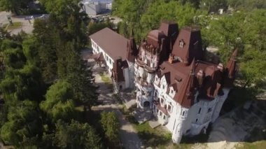 Ukrayna 'daki Özel Kale, hava manzaralı 4k.