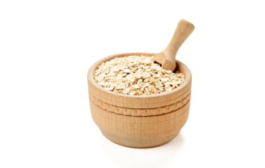 Beyaz arka planda izole edilmiş çanak ve poşetlerdeki yemek. Yüksek kalite fotoğraf