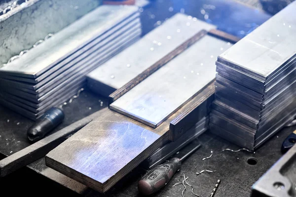 Placas Alumínio Metal Espaços Branco Para Fabricação Peças Indústria Metalúrgica — Fotografia de Stock