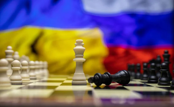 Krieg Zwischen Russland Und Der Ukraine Konzeptionelles Kriegsbild Mit Schachbrett — Stockfoto
