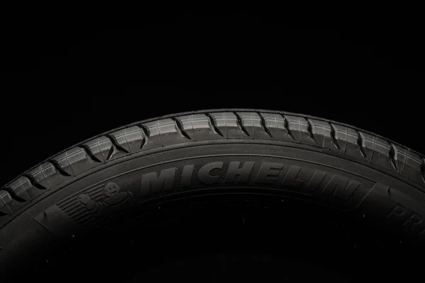 2022 Április Vinnitsa Ukrajna Autó Gumiabroncs Michelin Primacy Kerék Sötét — Stock Fotó