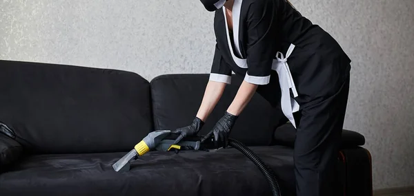 Cleaning Service Company Employee Removing Dirt Furniture Flat Professional Equipment — Stock Photo, Image