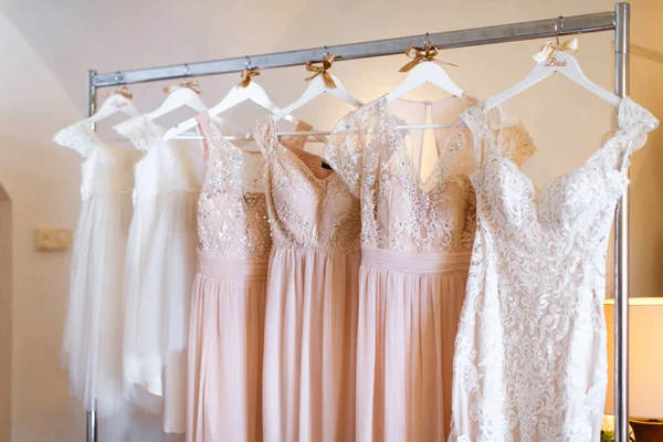 Wedding Bridesmaids Dresses Hanging Metal Hanger — Stock Fotó