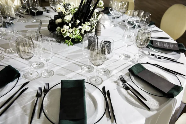Tafel Gedekt Voor Bruiloft Een Ander Catering Diner — Stockfoto