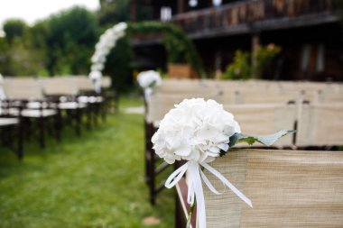 Beautiful and delicate flowers at the wedding ceremony.