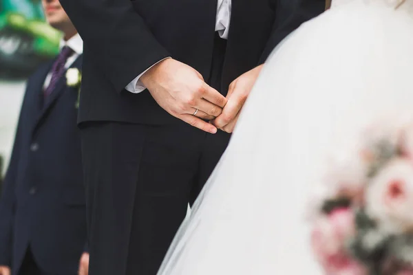 Ring Groom Finger Wedding Ceremony — Fotografia de Stock