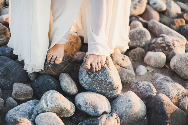 Bride Stands Barefoot Stones — Stock Fotó