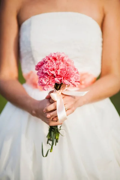 Bright Wedding Bouquet Hands Bride — Photo