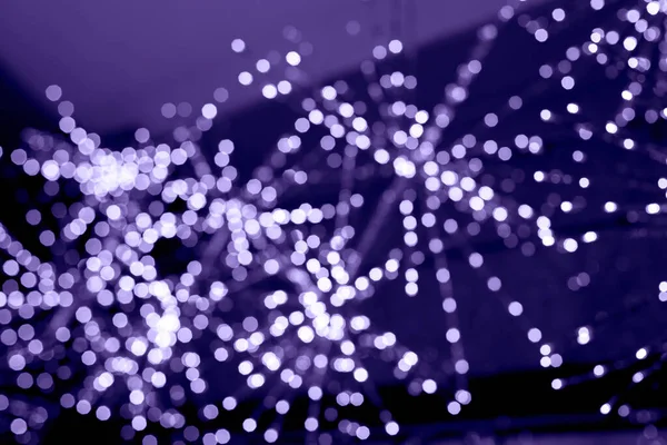 Oskärpa violett abstrakt bokeh ljus bakgrund. Dimsyn — Stockfoto