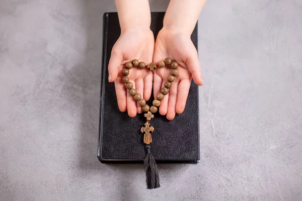 Childs Hands Holding Wooden Cross Beads Shape Heart Biblia Christianity Stock Kép