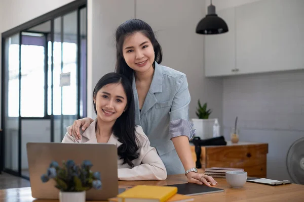 Young Asian Business Woman Working Together Office Lgbtq Concept —  Fotos de Stock